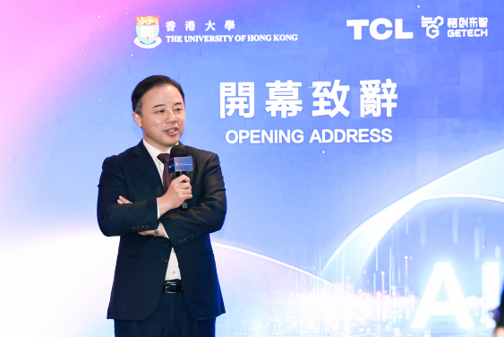 Professor Xiang Zhang, President of HKU delivers the opening.